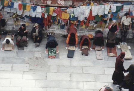 Photo Jokhang Prayers